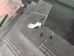 -喝丢一只鞋辣炒海鲜小烧烤(三八广场店)