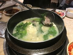 -英子补身汤(海兰路店)