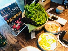 精品小菜-明洞阿姨·韩式酱蟹烤肉·创意料理(三元桥店)