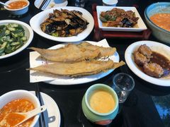 -梅飞酒家(名辉豪庭店)