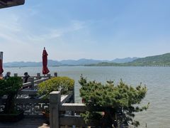 -湖畔居茶楼(湖滨店)