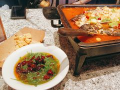 -里岛烤鱼(东港凯虹广场店)