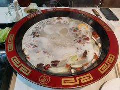 鲜斑鱼汤锅底-京门活鱼馆·鱼火锅(百子湾（原红庙）店)