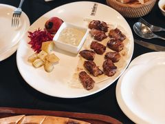 -Efes Turkish & Mediterranean Cuisine 艾菲斯餐厅(陆家嘴店)