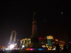 -人民防洪胜利纪念塔