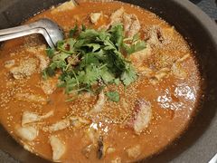 -灶知轩湘西石锅鱼(万佳广场店)