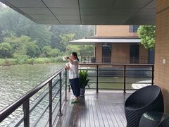 -上海怡沁园度假酒店