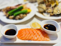 -四海一家自助餐(益田假日广场店)