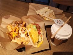 -Taco Bell 塔可贝尔(东方明珠店)
