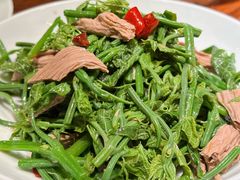 -双流老妈兔头(荟聚店)