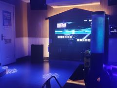-唯爱KTV聚会餐厅(仙林东城汇店)