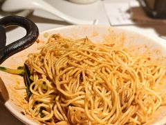 鸡丝凉面-麻六记(新天地店)