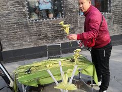 -花鸟鱼古玩市场