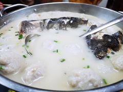 -刘涛酒店(江滩公园店)