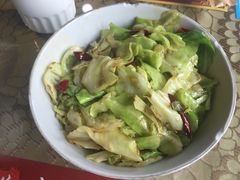 -独一佳老胡湘菜馆(矿山路店)