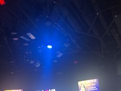 -INLOVE Live House