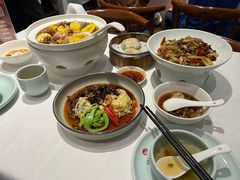 -江城小馆陕南妈妈菜·全球旅行餐厅(钟楼店)