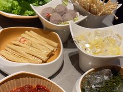 -海底捞火锅(中南盐城大有境夜宵主题店)