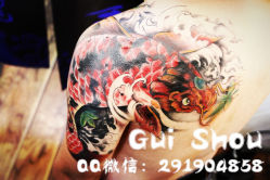 -鬼手纹身小鬼店