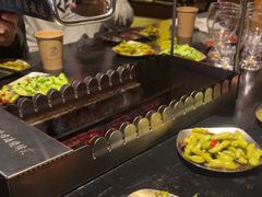 -麦凯伦烧烤·精酿超级工厂店(金桥总店)