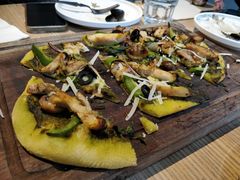 罗勒蘑菇鸡肉披萨-Maxpoint Kitchen 西餐咖啡(乐峰广场店)