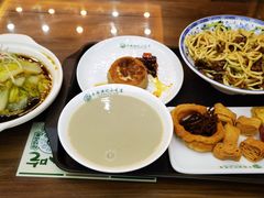 -牛街洪记小吃店(牛街店)