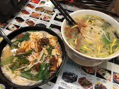 -桥香园正宗过桥米线(机场五店)