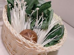 蔬菜拼盘-原味主张椰子鸡·脆皮文昌鸡煲(友谊广场店)