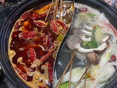 -灌县老妈砂锅串串香(万科红生活广场店)