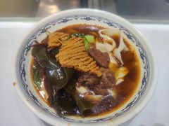标准牛肉量板面-皖佬板安徽牛肉板面(西站食宝街店)