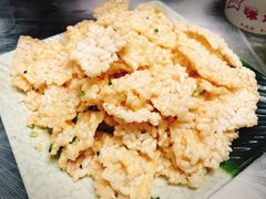 蟹黄锅巴-小民大排档(光谷店)