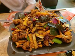 -炭舍干锅·烤鱼(扬名广场店)