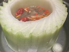 -得意咚瓜·顺德鱼生·冬瓜火锅(深圳首店)