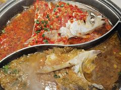 -阿瓦山寨·湘菜现炒·剁椒鱼头王(咸阳总店)
