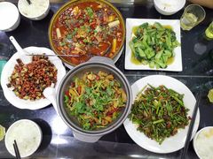 -芳芳餐厅(白沙路店)