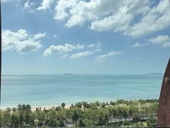 -三亚湾海居雅高铂尔曼度假酒店