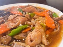 -金卯白肉罩火烧