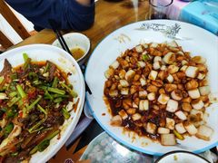 -八次方密云水库鱼粘卷子·熏鸽子·农家菜