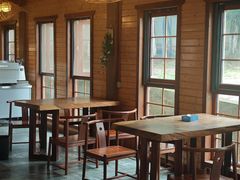 -梁子湖东篱老屋生态庄园