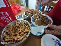 -矮子粉店1985·长沙米粉(湘春路店)