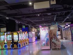 -奇奇乐园(上海仲盛世界商城店)