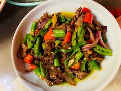 小炒牛肉-赢融印象·星光店·清真云南菜·民族菜