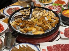 -么肆烤肉·中式自助·烤肉大排档(街道口季佳PAI店)