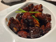 -穹六人间 people 6(岳阳路店)