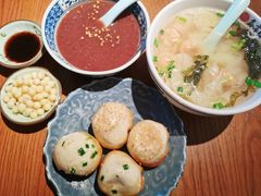 经典弄堂鲜肉生煎-鑫震源·苏式大虾生煎(山塘街店)