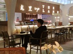 -来龙里 精致 东南亚餐室(万象城店)