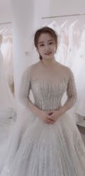 -艾米丽婚纱礼服