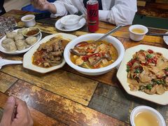 -南雄雄州土菜餐厅(粤北大厦店)