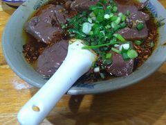 -杨三娘跷脚牛肉(羊子山西路店)