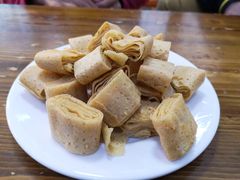 炸咯吱盒-六爷门框百年卤煮